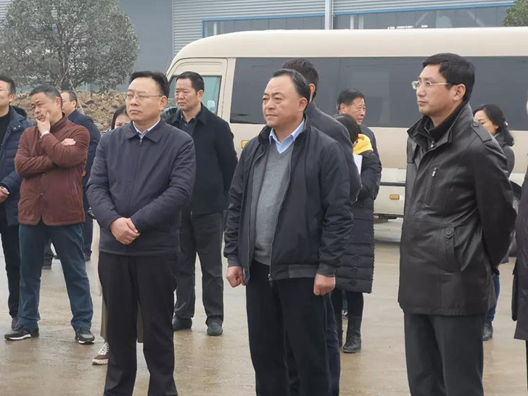 隨州市委、市人大代表團(tuán)蒞臨程力集團(tuán)商用車(chē)產(chǎn)業(yè)園視察